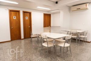 Image 35 - 310253