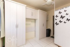 Image 3 - 310280