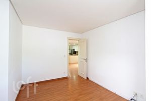 Image 34 - 310295