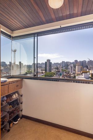 Image 28 - 310332