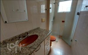 Image 11 - 310425