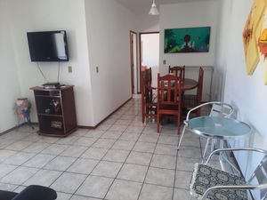 Image 19 - 310437