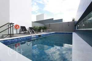 Image 8 - 310439
