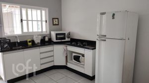 Image 3 - 310521
