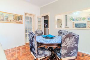 Image 4 - 310745