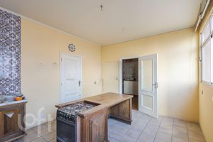 Image 19 - 310765