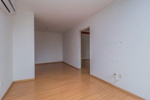 Image 3 - 310794