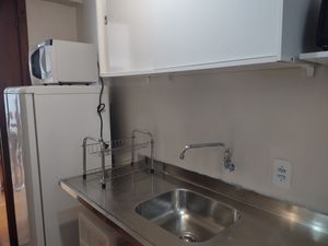Image 4 - 310801