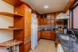 Image 35 - 310811