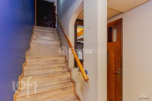 Image 42 - 310811