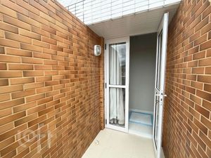 Image 13 - 310833