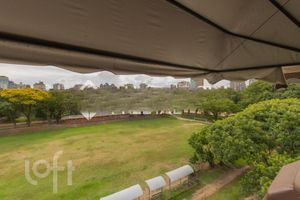 Image 2 - 310883
