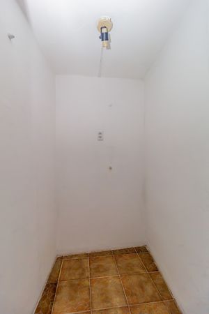 Image 35 - 310920