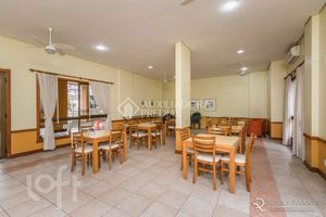 Image 3 - 310944