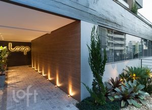 Image 1 - 311009