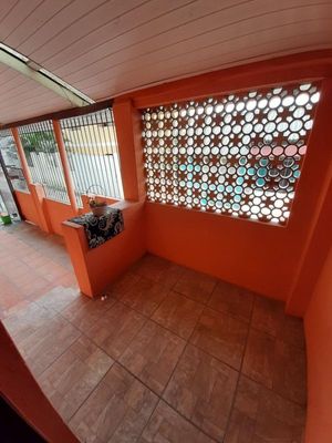 Image 2 - 311012