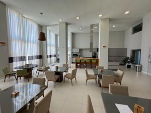 Image 24 - 311017