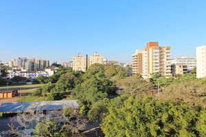 Image 12 - 311037