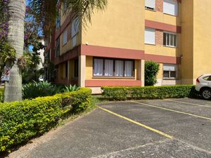 Image 30 - 311096