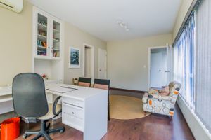 Image 3 - 311155