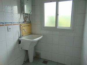 Image 12 - 311473