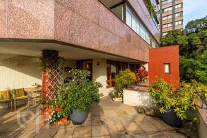 Image 12 - 311476