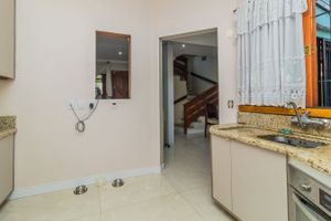 Image 7 - 311552