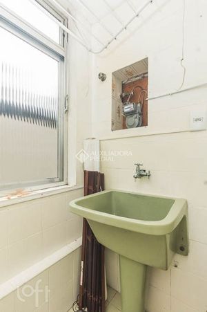 Image 7 - 311555