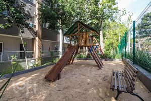Image 33 - 311581
