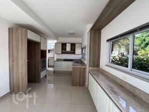 Image 8 - 311748