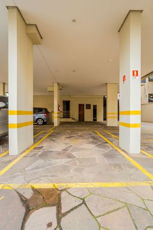 Image 27 - 311822