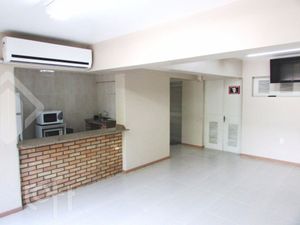 Image 19 - 311875