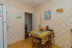 Image 15 - 311892