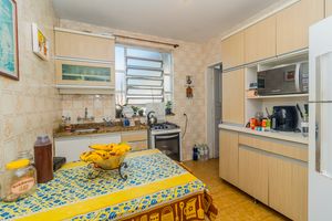Image 17 - 311892