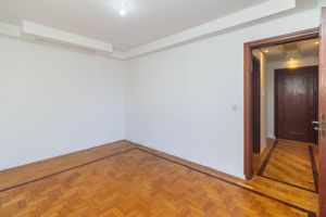 Image 37 - 311895