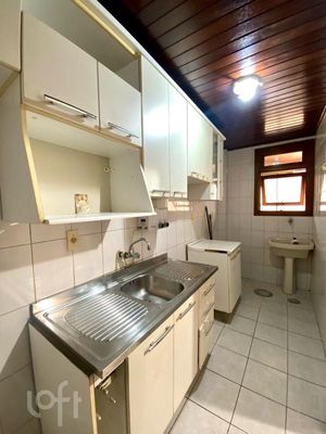 Image 9 - 311900
