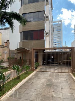 Image 12 - 311900