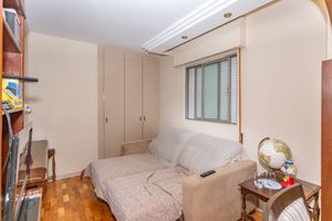 Image 11 - 312043