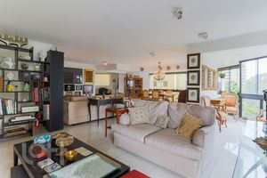 Image 31 - 312575