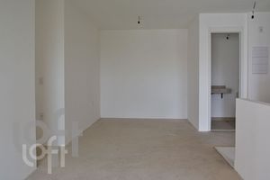 Image 13 - 312581