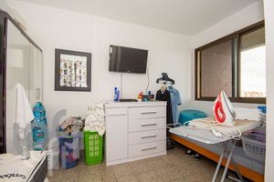 Image 43 - 312835