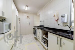 Image 30 - 313033