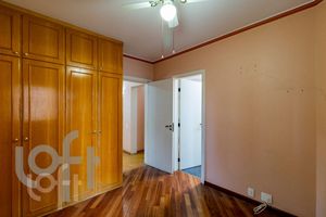 Image 17 - 313288