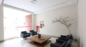 Image 17 - 313296