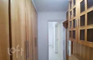 Image 8 - 313301