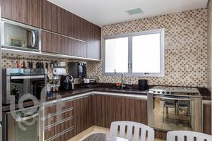 Image 33 - 313447
