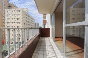 Image 17 - 313718