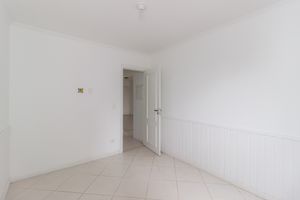 Image 15 - 314105