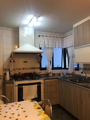 Image 17 - 314388