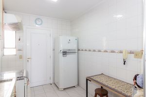 Image 25 - 314429
